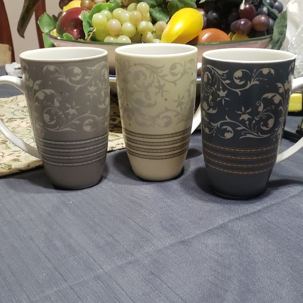 Maxwell & Williams Chichi set of 3 mugs Floral Mug Set - Gray, Cream, and Blue.